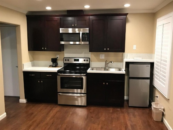 Berkshire Motor Hotel image 19